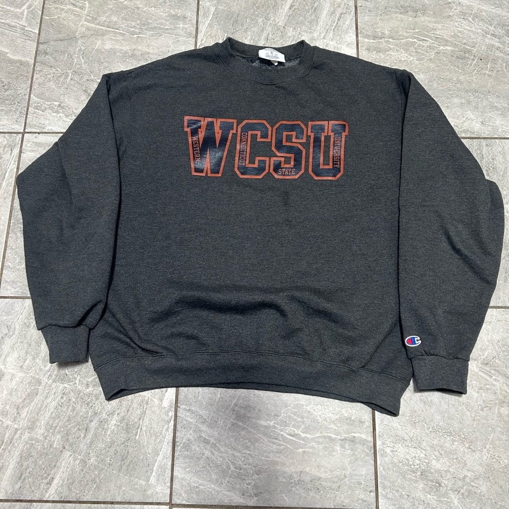 Champion WCSU Crewneck Sweatshirt XL Gray